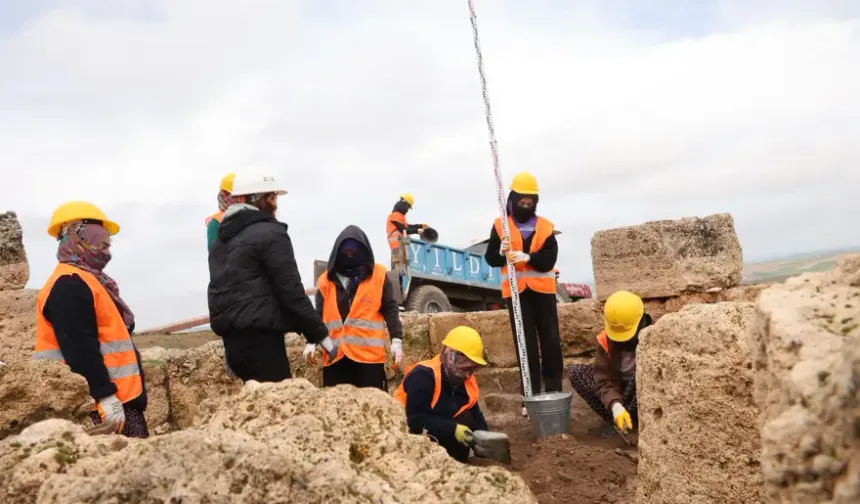 12 yıl önce kazmaya başladılar. 30 asırlık gizem açığa çıkıyor