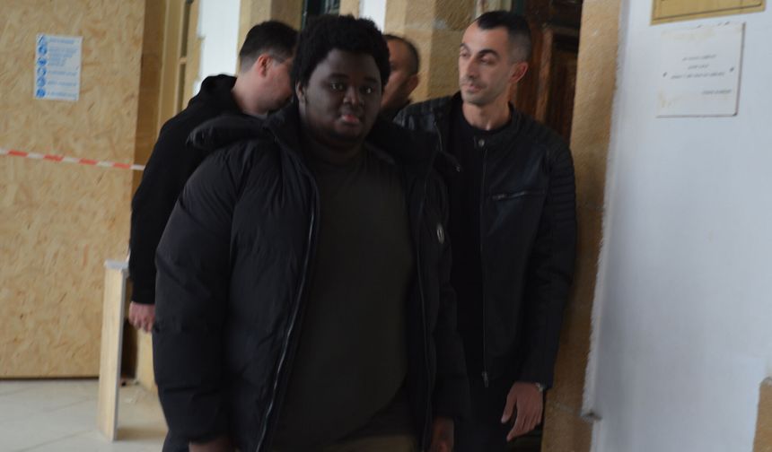 Taksiciyi 6 bin TL dolandıran zanlı yeniden mahkemeye çıkarıldı!