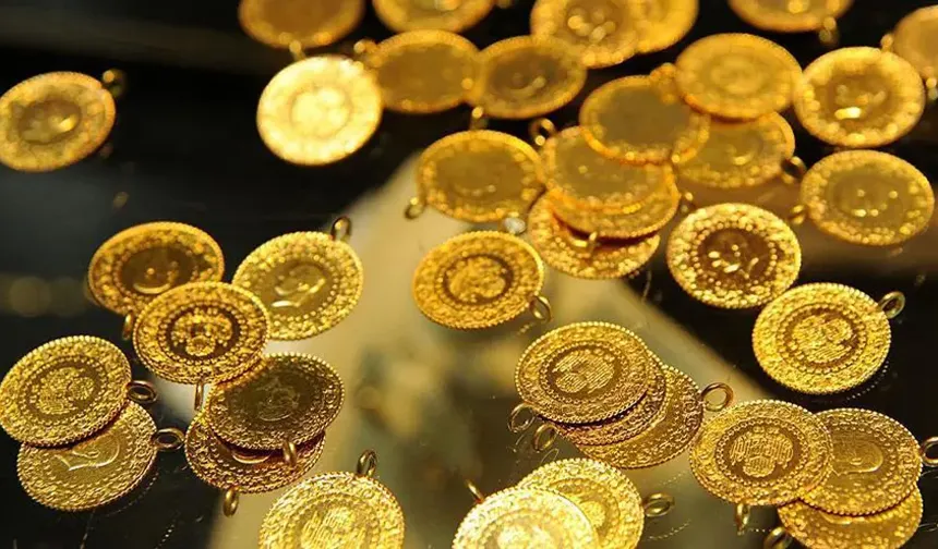Altın fiyatları düştü, "Vallahi billahi yok" yazısı kuyumcuda izdihamı durduramadı