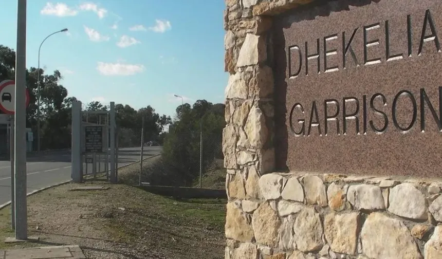 Rum basınında İngiliz üslerinin statüsü tartışması: Üslerin statüsünün değişmesi çok zor hatta imkansız