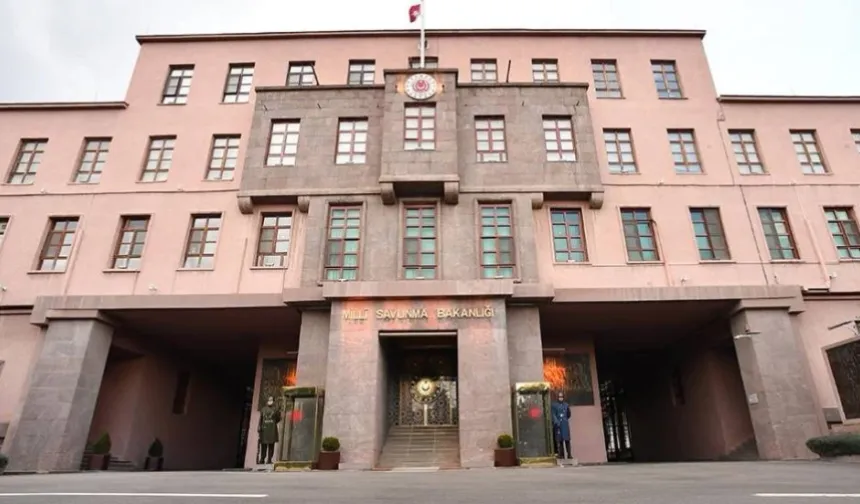 MSB: Türk hava sahasına yönelen balistik mühimmat imha edildi