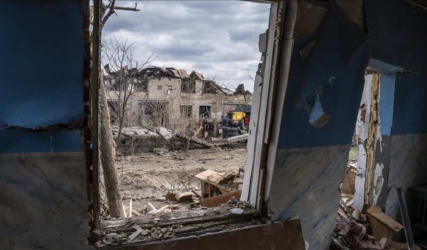 Rusya ile Ukrayna arasında Paskalya nedeniyle geçici ateşkes başladı