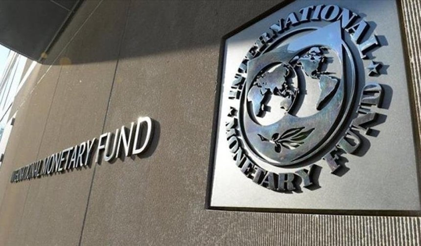 IMF, Orta Doğu'daki savaştan dolayı bu yıla ilişkin küresel ekonomik büyüme tahminini düşürdü