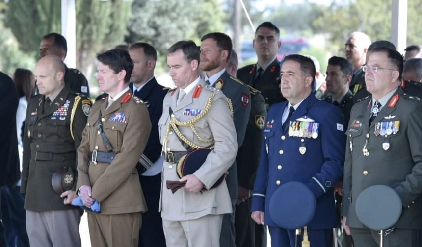 Palmas, yabancı askeri yetkililerin de katıldığı kara kuvvetleri koruyucu yortusu etkinliğinde konuştu