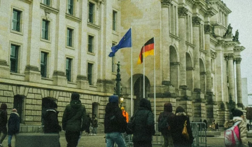 Almanya'da dört kişiden biri göçmen