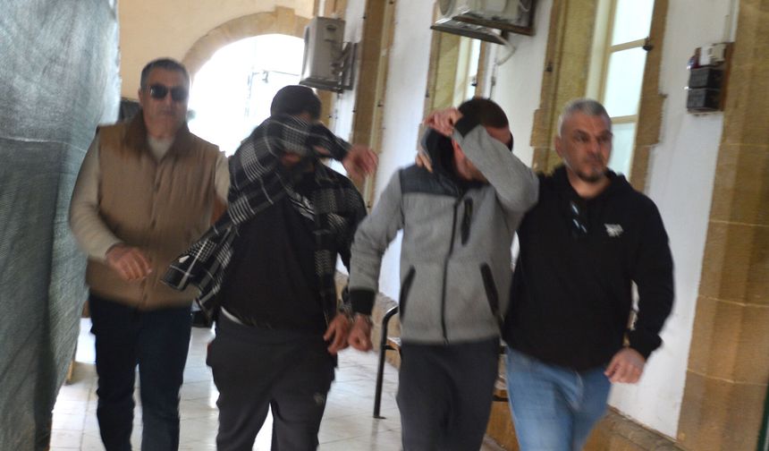 Sessiz takip operasyonu: 4 kg uyuşturucuyla yakalanan 2 kişi, 2 gün tutuklu kalacak