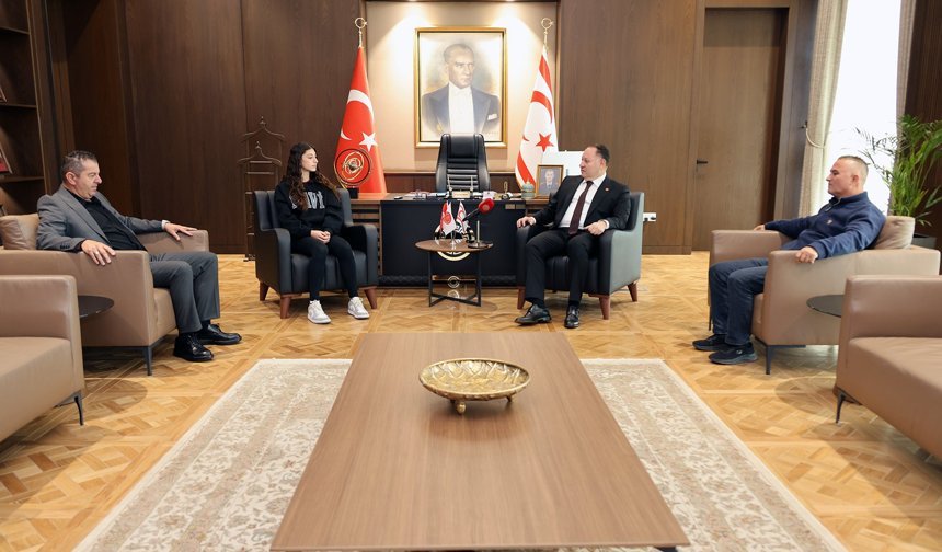 Öztürkler: “Fırsat verildiğinde gençlerimiz kendini gösteriyor”