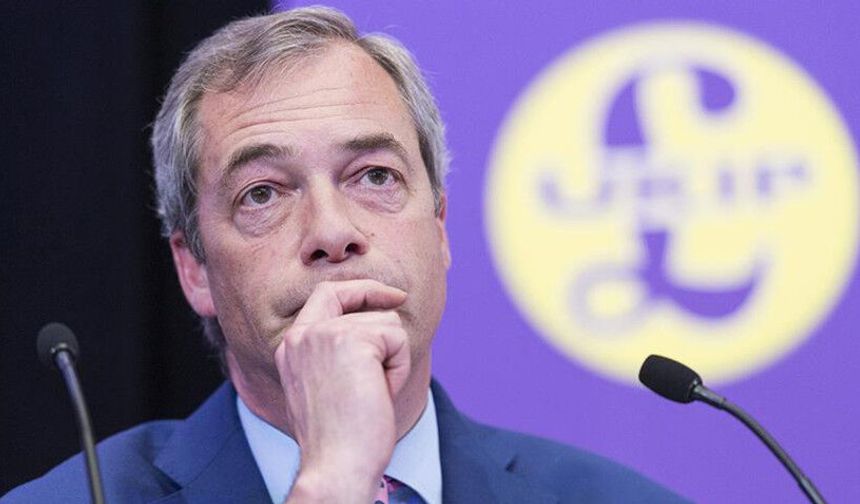 İngiltere'de aşırı sağcı parti lideri Farage hakkında 5 milyon sterlinlik bağış soruşturması başlatıldı