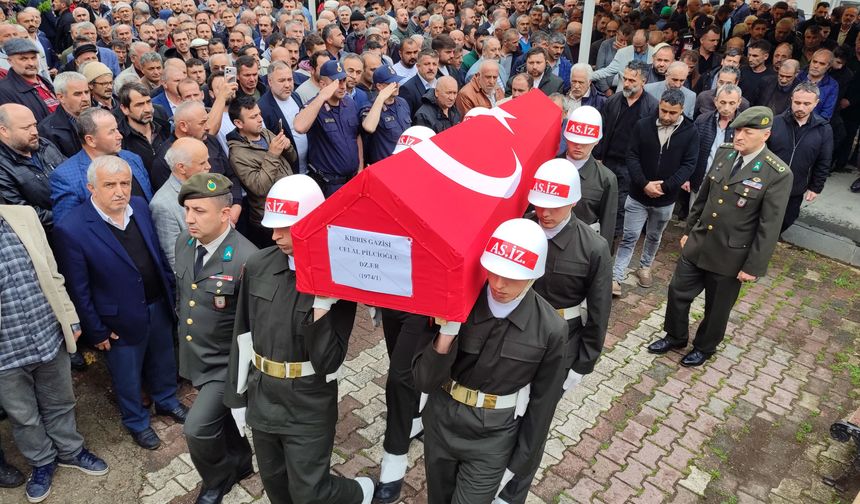 Samsun'da vefat eden Kıbrıs gazisi son yolculuğuna uğurlandı