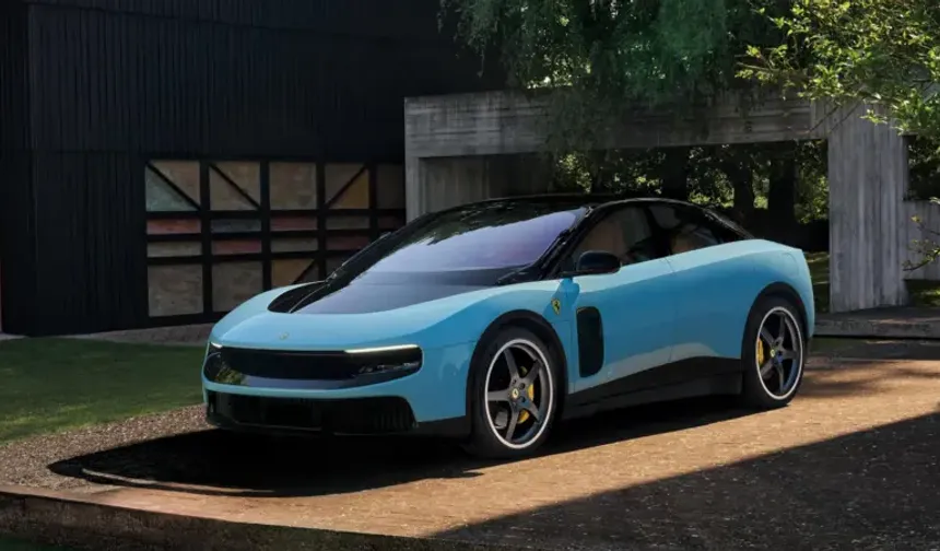 Ferrari ilk elektrikli aracını tanıttı, hisse senetleri değer kaybetti