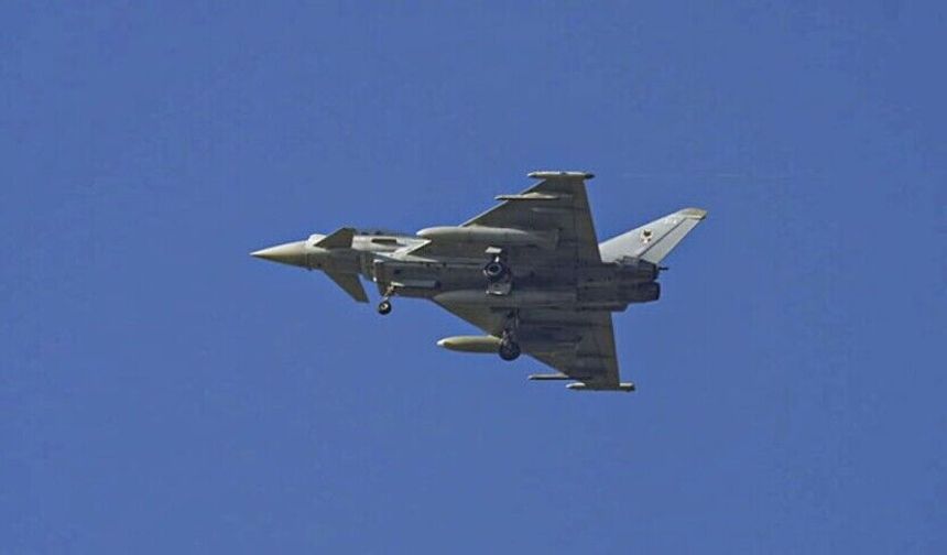 Avusturya, ABD ordusuna ait iki uçağın hava sahasını ihlal etmesi üzerine 2 Eurofighter havalandırdı
