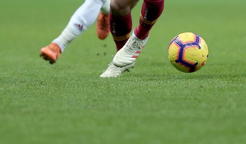 Şampiyon Galatasaray Süper Lig'de sezonu Kasımpaşa deplasmanında kapatıyor