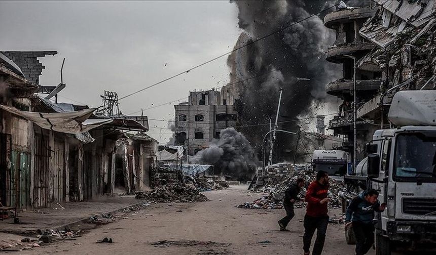 İsrail'in Gazze'ye saldırılarında can kaybı 72 bin 945'e yükseldi