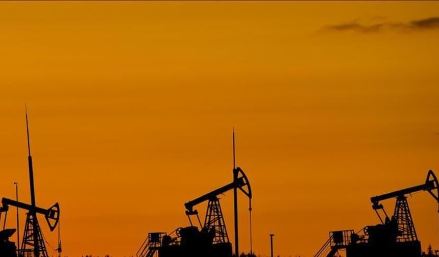 Brent petrolün varili 93,35 dolardan işlem görüyor