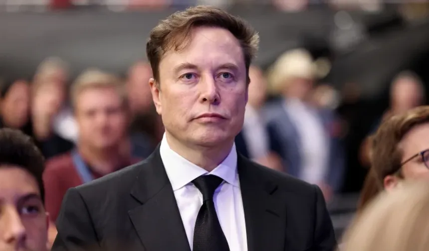 Elon Musk dünyanın ilk trilyoneri