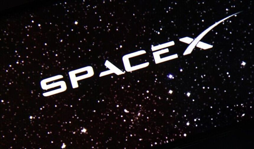 SpaceX ve Google arasında bulut hizmeti anlaşması imzalandı
