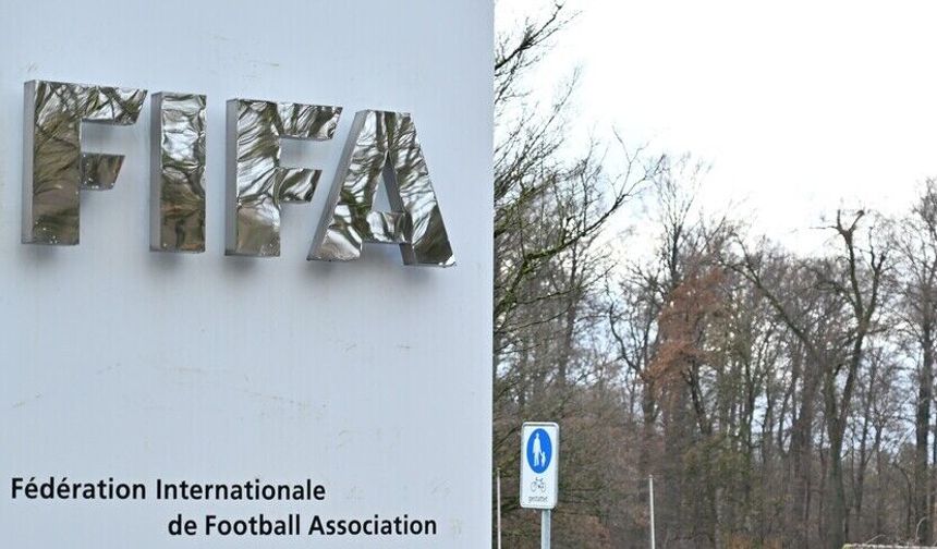 FIFA "siyasi" buldu, Haiti forma tasarımını değiştirdi