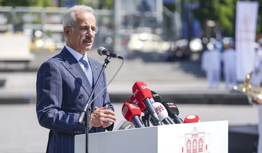 TC Ulaştırma Bakanı Uraloğlu, "Denizcilik ve Kabotaj Bayramı 100. Yıl Dönümü Kutlama Programı"nda konuştu