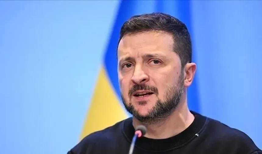 Zelenskiy: "St. Petersburg'daki petrol altyapısı ve Kronştadt Deniz Üssü'ne saldırılar düzenledik"