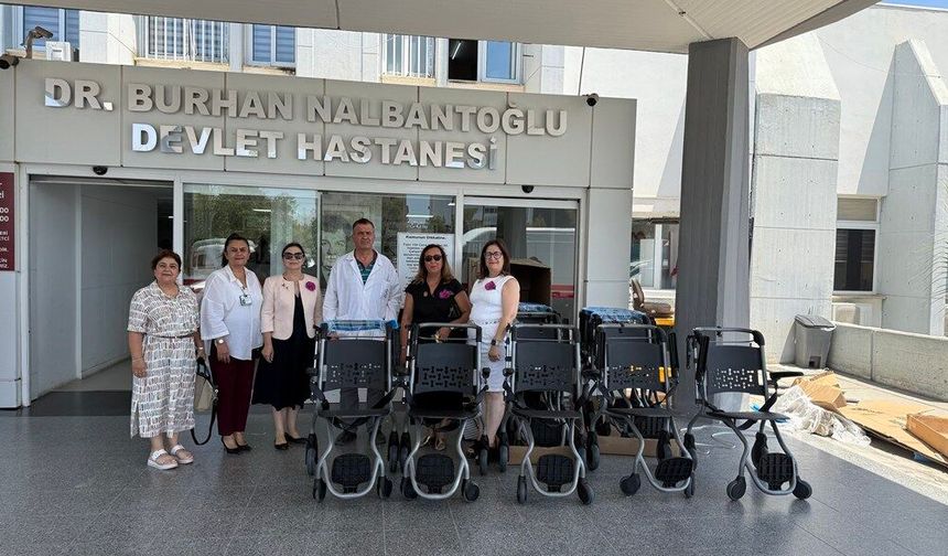 BBIWK, Dr. Burhan Nalbantoğlu Devlet Hastanesi’ne tekerlekli iskemle bağışında bulundu