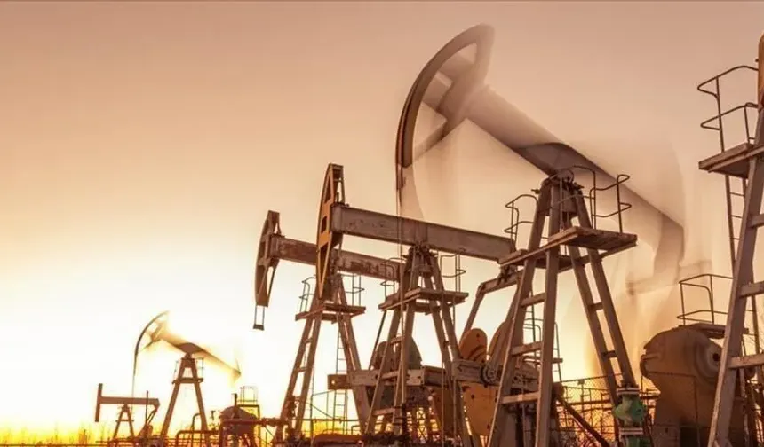 Brent petrol 99,63 dolardan işlem görüyor