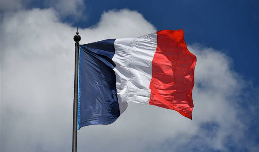 Fransa, Rusya'nın Paris Büyükelçiliği Maslahatgüzarı'nı Dışişleri Bakanlığına çağırdı