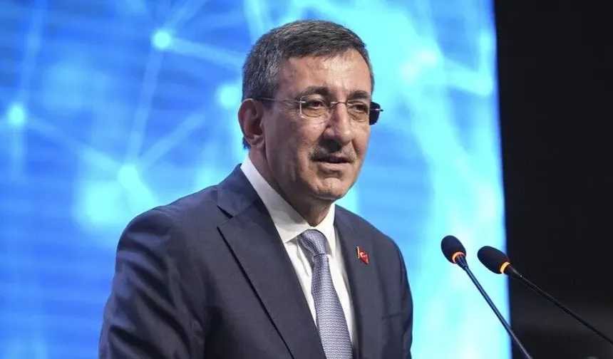 Yılmaz: Türkiye, Ada’nın asli unsuru ve eşit sahibi olan Kıbrıs Türk halkının yanında olmaya devam edecek