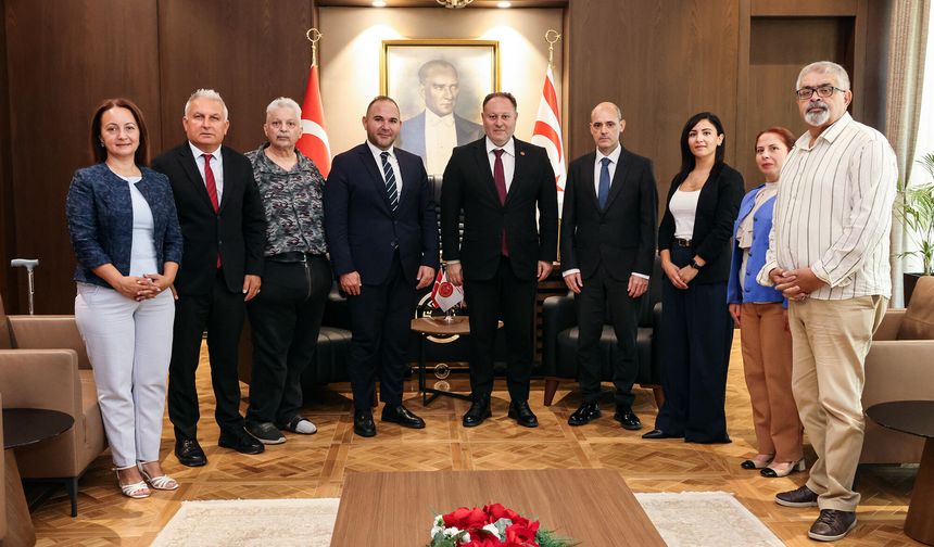 Öztürkler: “KKTC’de yayın yapan basın organları, Kıbrıs Türk halkının sesidir”