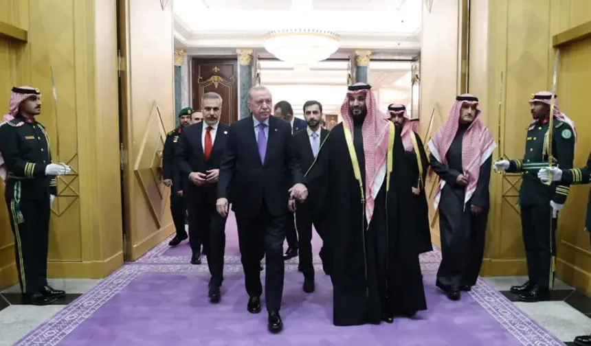 Türkiye, Suudi Arabistan ve Pakistan üçlü savunma anlaşması imzalayacak
