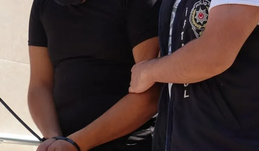Türkiye’de vize şirketlerine operasyon:"41 bin kişiden 918 milyon lira tahsil edildiği tespit edildi"