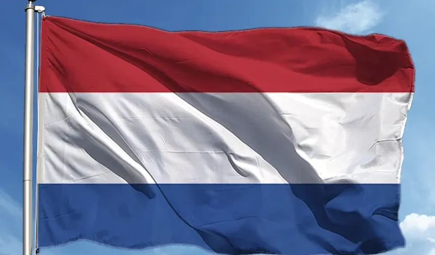Hollanda'da Ruanda soykırımına karışan sanığa ömür boyu hapis cezası