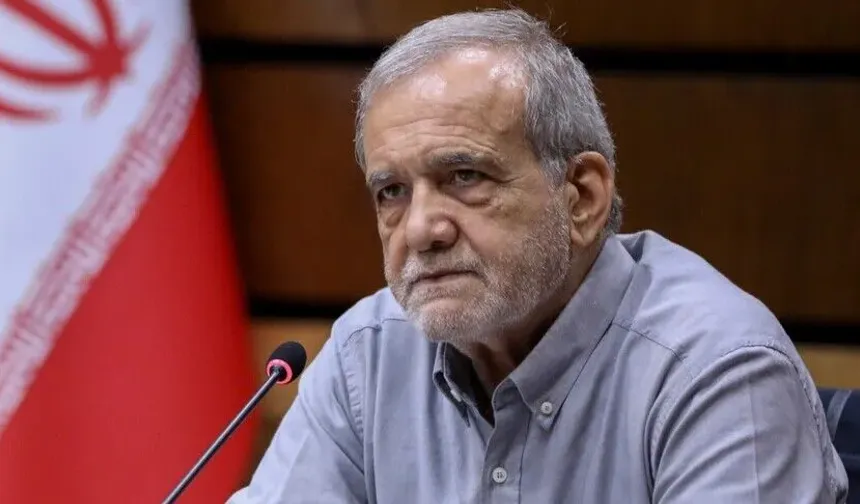 İran Cumhurbaşkanı, ABD'nin İslamabad Mutabakatı'nı uygulaması halinde Hürmüz Boğazı'nın açılacağını belirtti