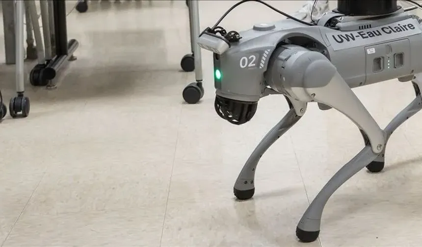ABD, göçmen denetimlerinde robot "köpekler" kullanmak için yaklaşık 2 milyon dolar harcamayı planlıyor