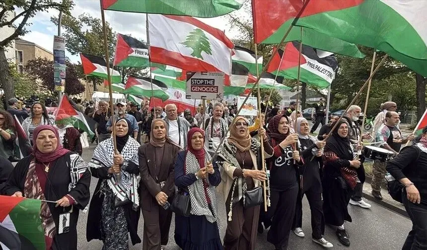 Berlin'de Filistin'e destek gösterisi yapıldı