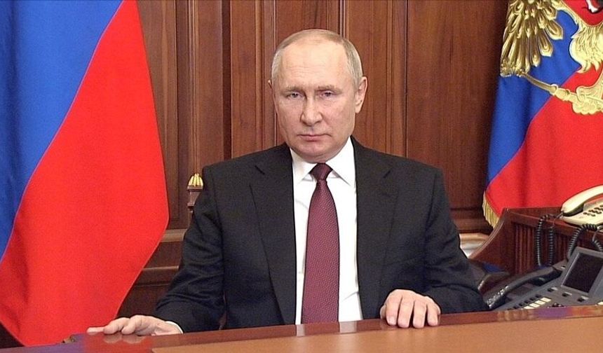 Putin: "İran'a gerekli yardımı sağlamaya çalışıyor, ihtiyaç duyduğu ürünleri tedarik ediyoruz"
