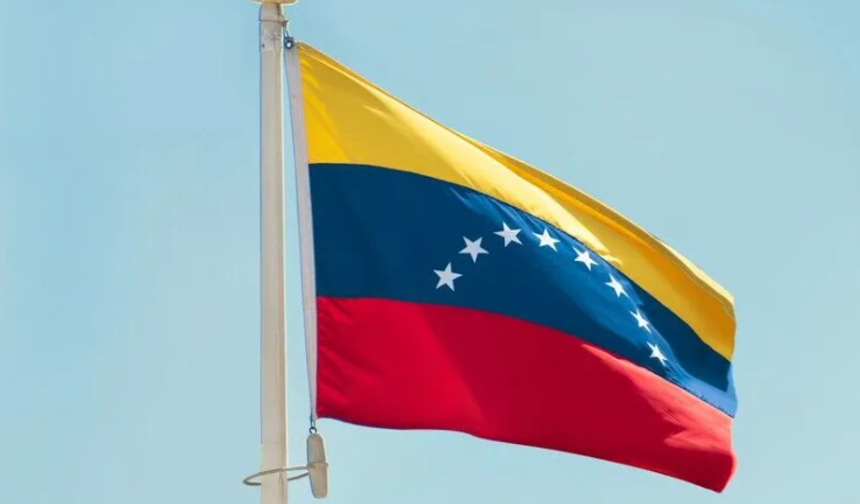 Venezuela, ABD'li şirketlerle petrol üretimini artıracak yeni anlaşmalar imzaladı