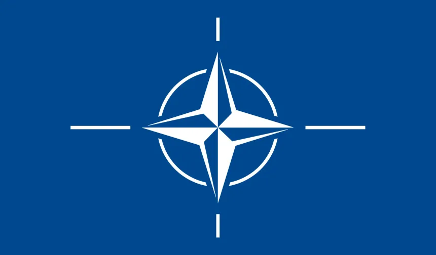NATO, Rus fırkateyninin Danimarka helikopterine işaret fişeği atmasını "pervasız eylem" olarak niteledi