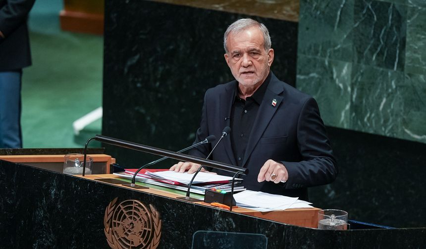 İran Cumhurbaşkanı, BM Genel Kurulu'nda "diplomasiye hazırız ancak savaştan korkmuyoruz" mesajı verdi