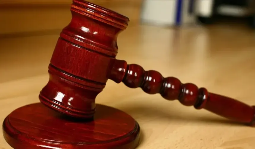 Pakistan'da yapay zeka tavsiyesiyle babasını zehirlemeye çalışan bir lise öğrencisi tutuklandı