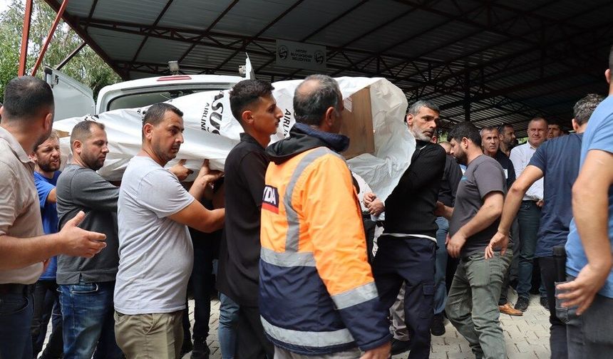 Girne'de geminin batması sonucu hayatını kaybeden 2 kişinin cenazeleri Hatay'da defnedildi