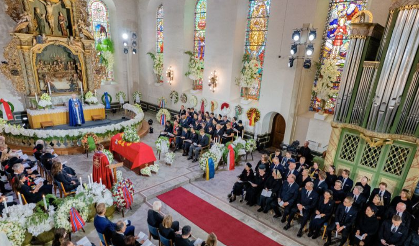 Norveç Kralı 5. Harald için Oslo'da cenaze töreni düzenlendi