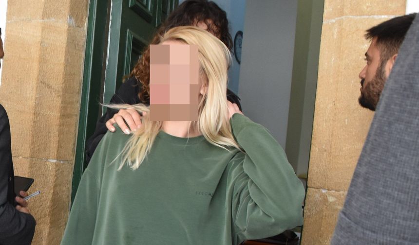 Polis aracına tekme atarak 10 bin TL kasti hasara uğrattı
