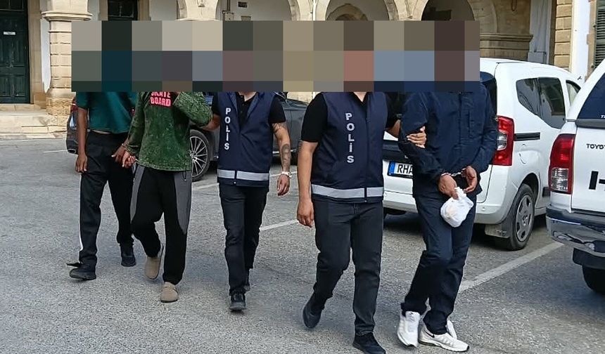 Lefkoşa’da uyuşturucu operasyonu: 3 zanlı mahkemede
