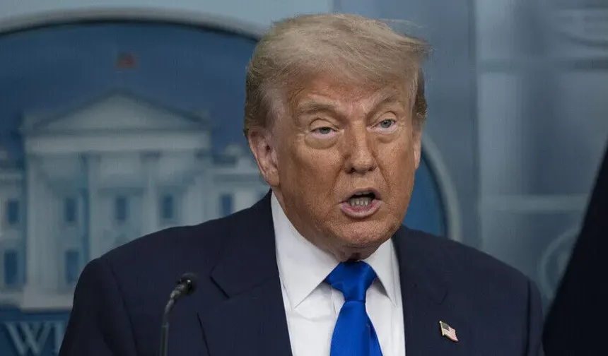 Trump, İran'ın misilleme yapması halinde "daha büyük" saldırılar düzenleyeceklerini açıkladı