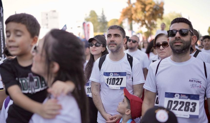 UBP LTB Başkan adayı Aktunç Lefkoşa Maratonu'na katıldı: “Lefkoşa’da sporu yılın her dönemine yayacağız”