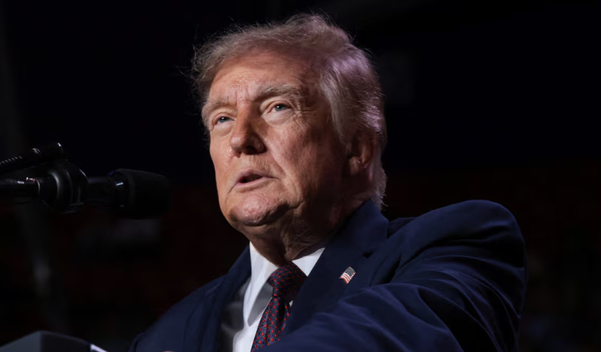 Trump: "Bence Ukrayna'nın yeni bir başkan edinme vakti geldi"