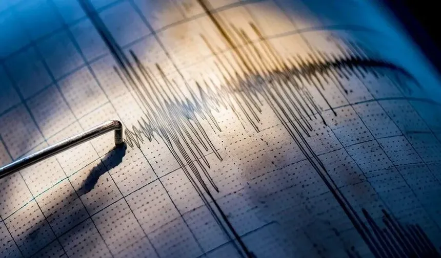 Çin'in Tibet Özerk Bölgesi'nde 5,7 büyüklüğünde deprem meydana geldi