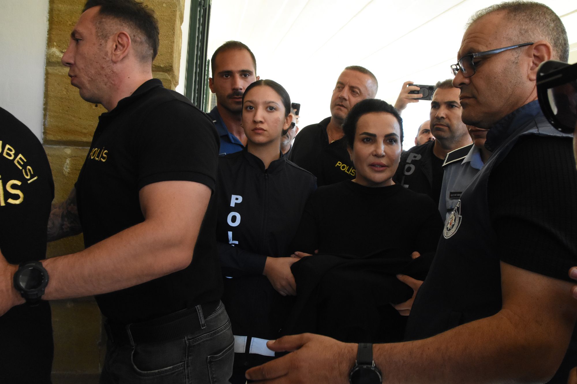 Sahte diploma davasında Fatma Ünal'a 5 yıl hapis